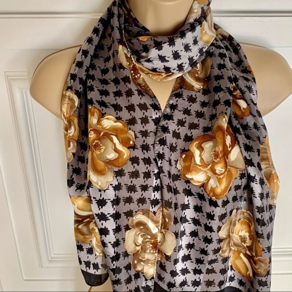 Cejon Gray  Gold 100 Silk Scarf